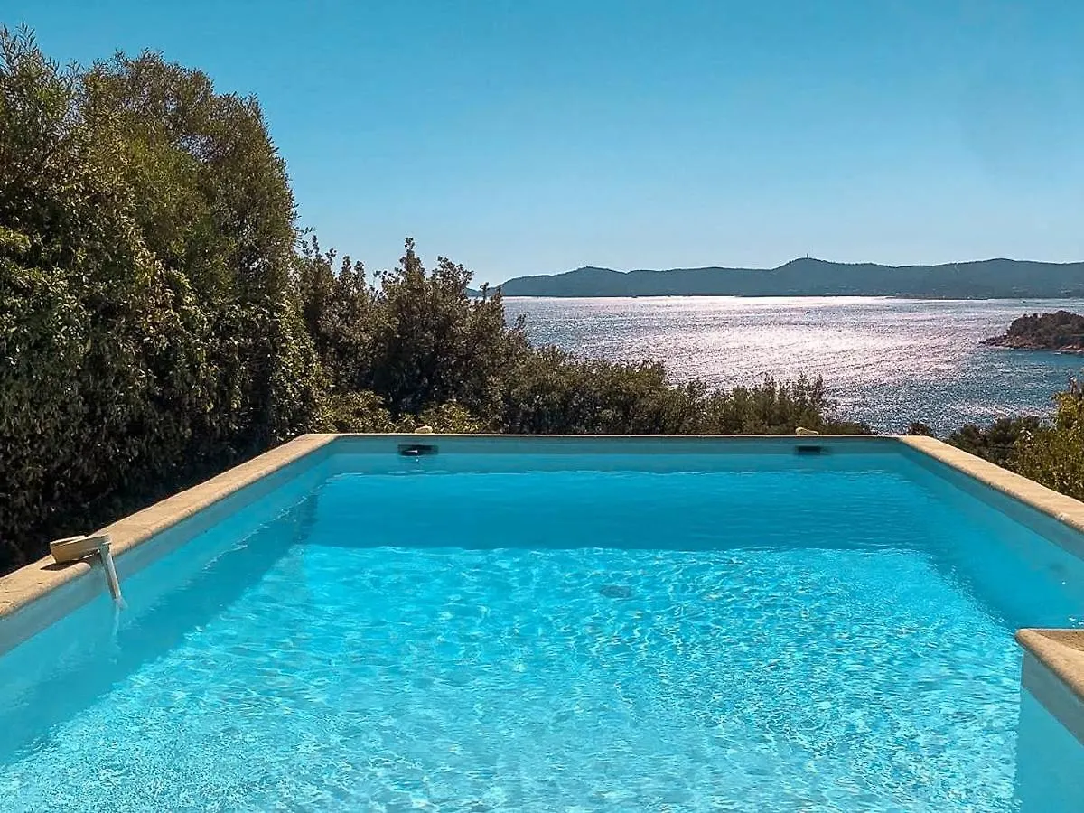 Select'Sohome - Villa De Vacances Pour 6 Personnes Avec Une Vue A 180 Degres - Piscine Et Services Inclus - Villa Figa Le Lavandou France